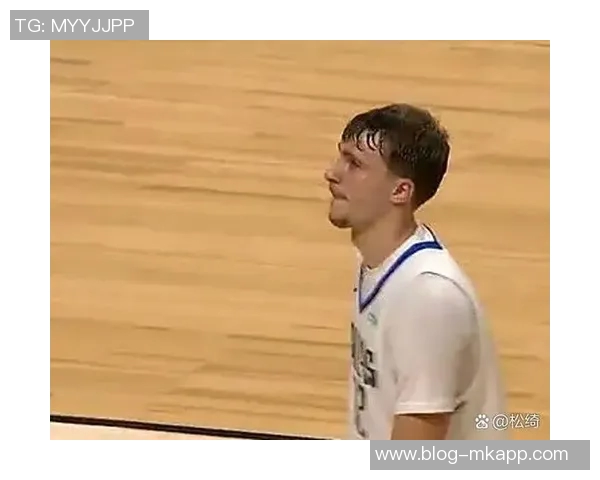 弗拉格谈成就与胜利:专注于球队表现而非个人荣誉 弗拉格谈成就与胜利:专注于球队表现而非个人荣誉