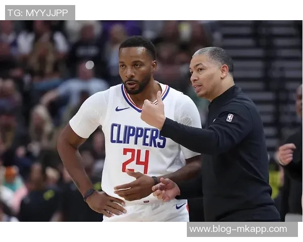 快船队迎来乔治复出但小卡伤情未明球队前景堪忧